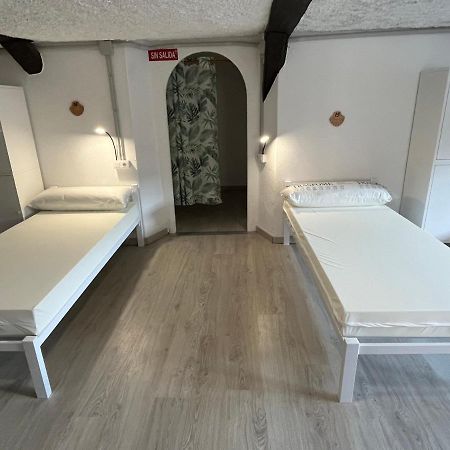 Hostel Porton Lugo Bagian luar foto